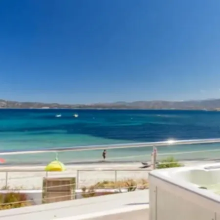 Διαμέρισμα Seafront Bliss